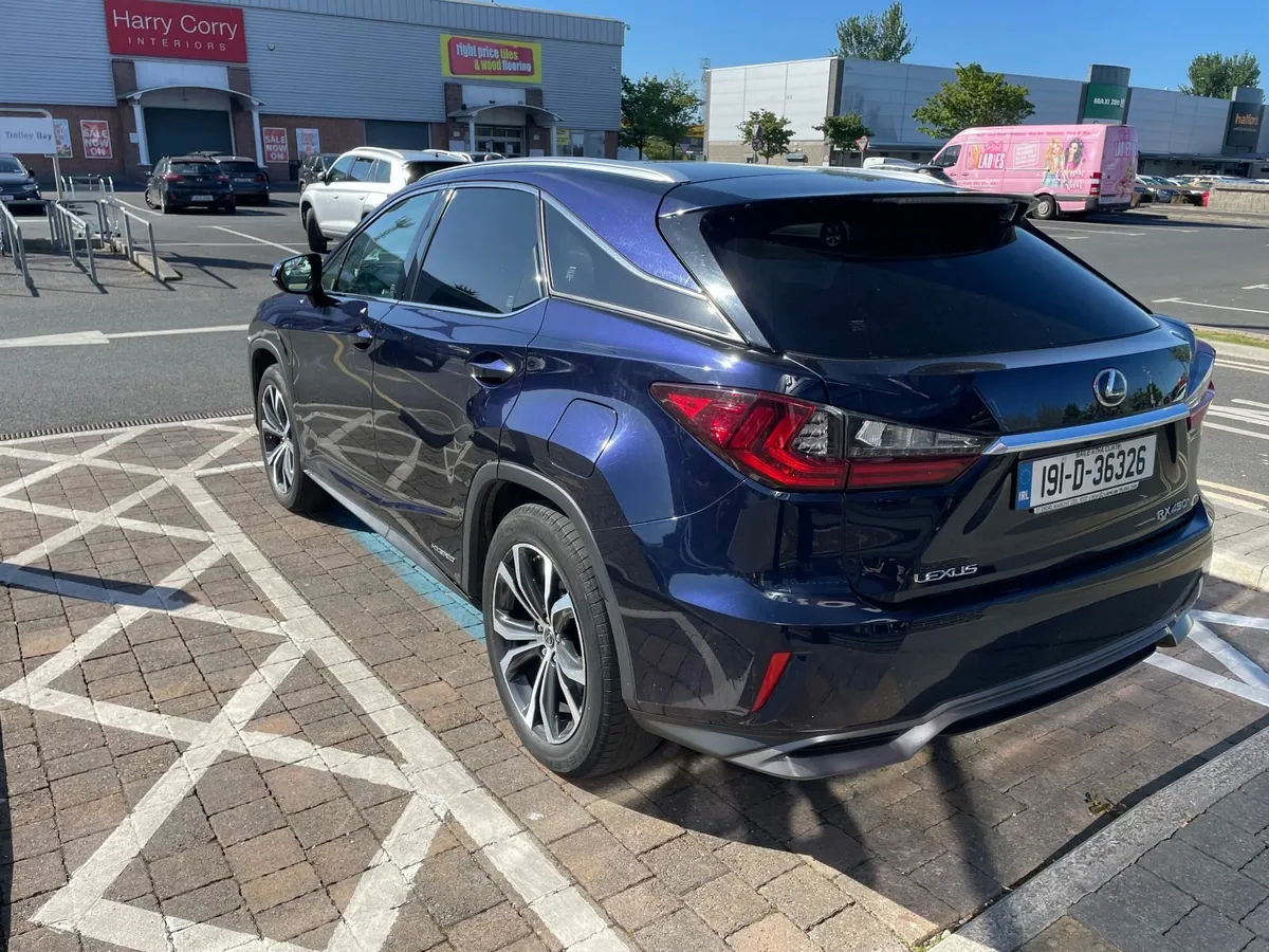 Lexus RX 2019 - Image 2