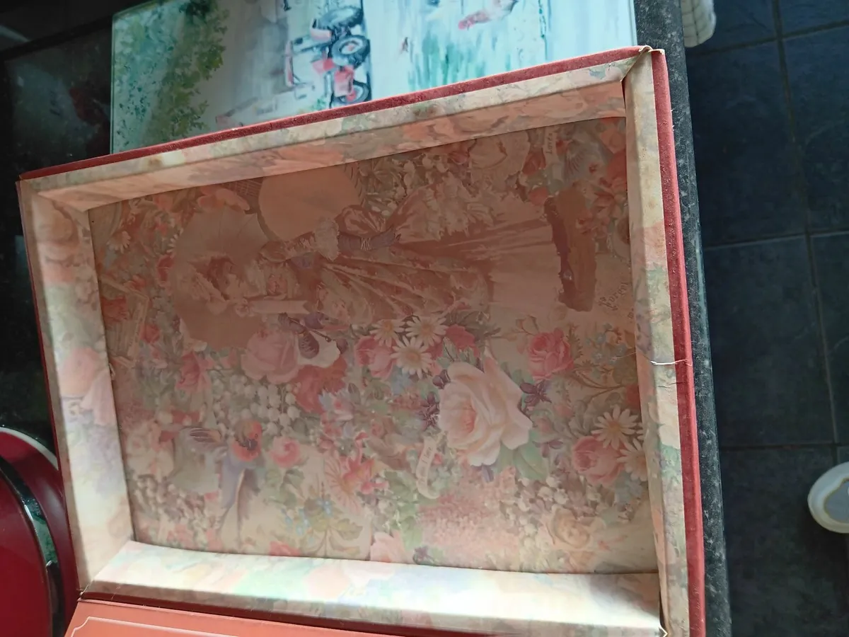 Vintage style storage boxes - Image 3
