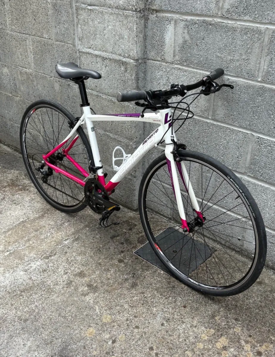 Lapierre Ladies Bike - Image 3