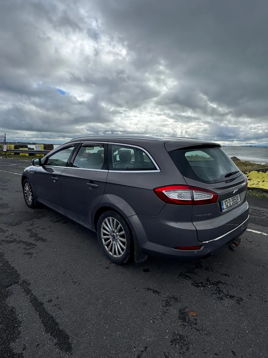 Ford Mondeo 2012 - Image 2