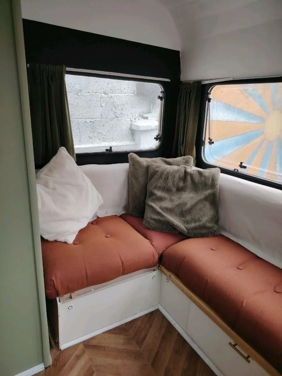 5/6 berth Caravan - Image 2
