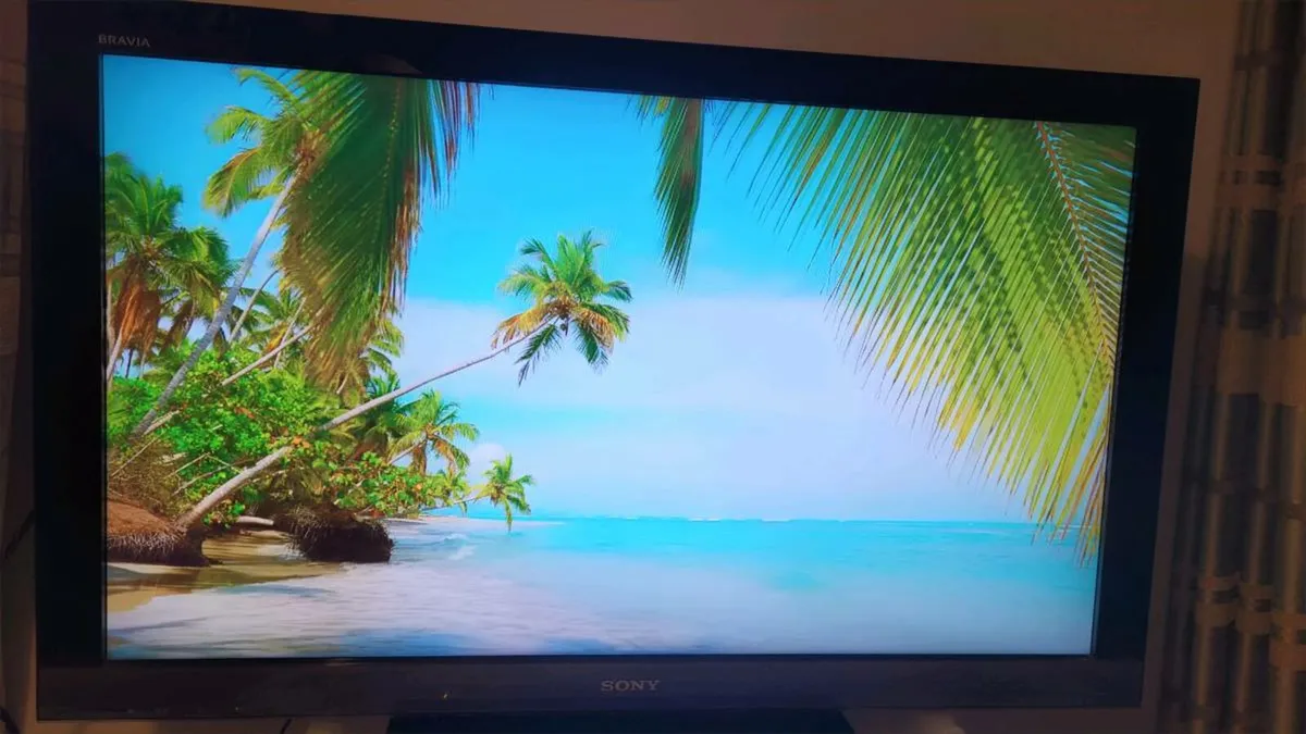 TV Sony Bravia 40" - Image 1