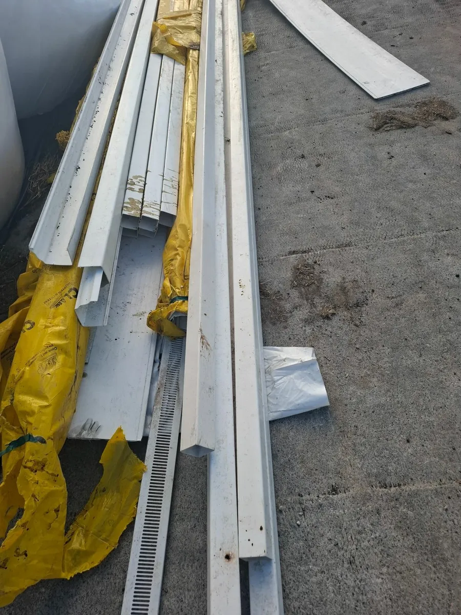 Gutters and downpipes - Image 3