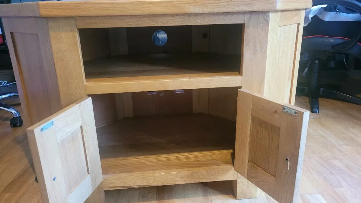 TV Corner Unit - Image 2