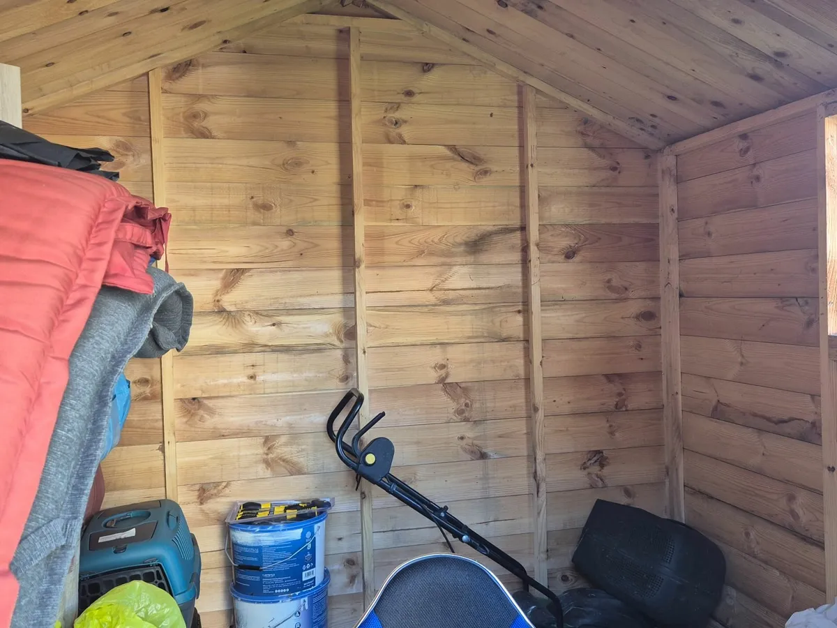 Summer house / garden hutch - Image 4