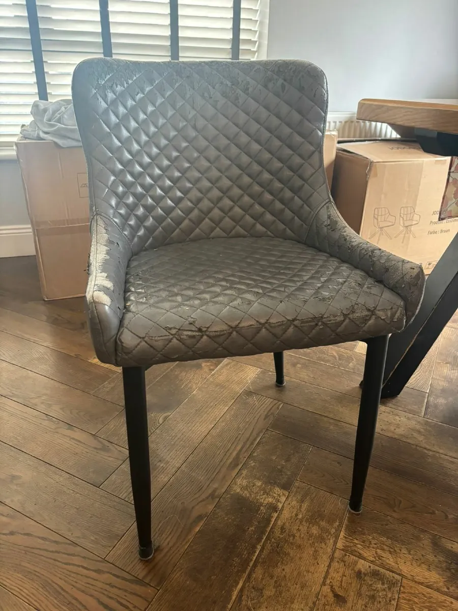 Kitchen Stools and Chairs - Image 2