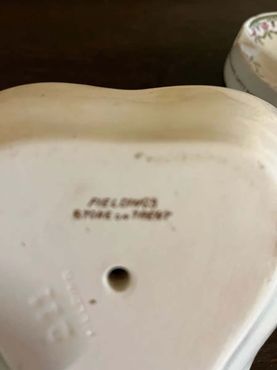 Three Antique advertising ashtrays - Image 3