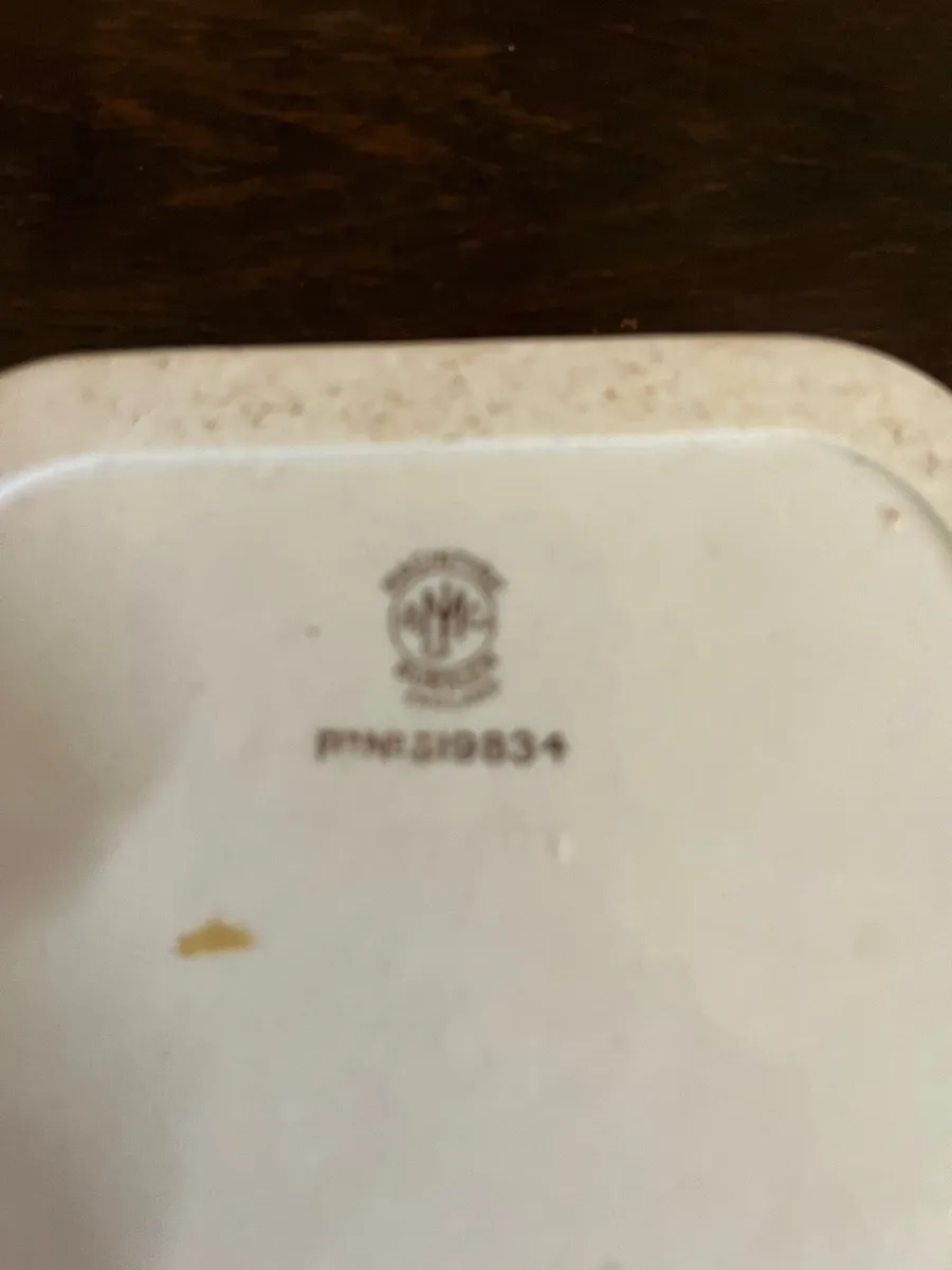 Three Antique advertising ashtrays - Image 4
