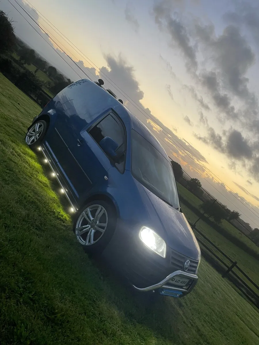 2010 1.9L VW Caddy - Image 1