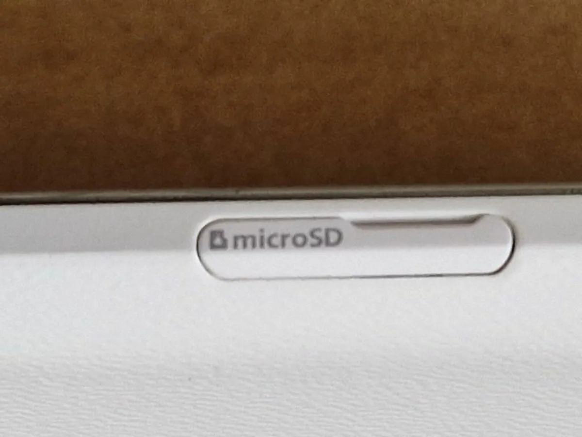 Samsung Galaxy Tab 4 Tablet, Live Demo Unit, 16GB - Image 4