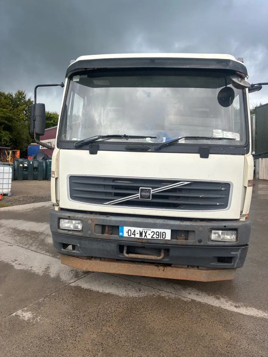 Truck - Image 1
