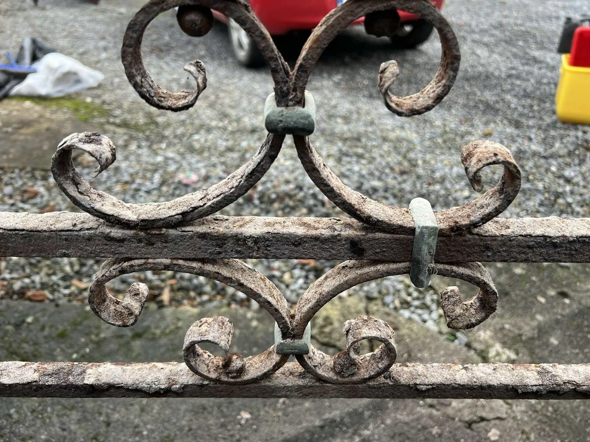 Forged Gates external - Image 2