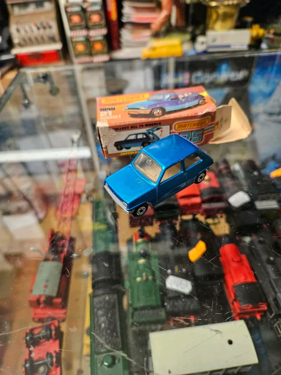 Matchbox Renault 5 - Image 1