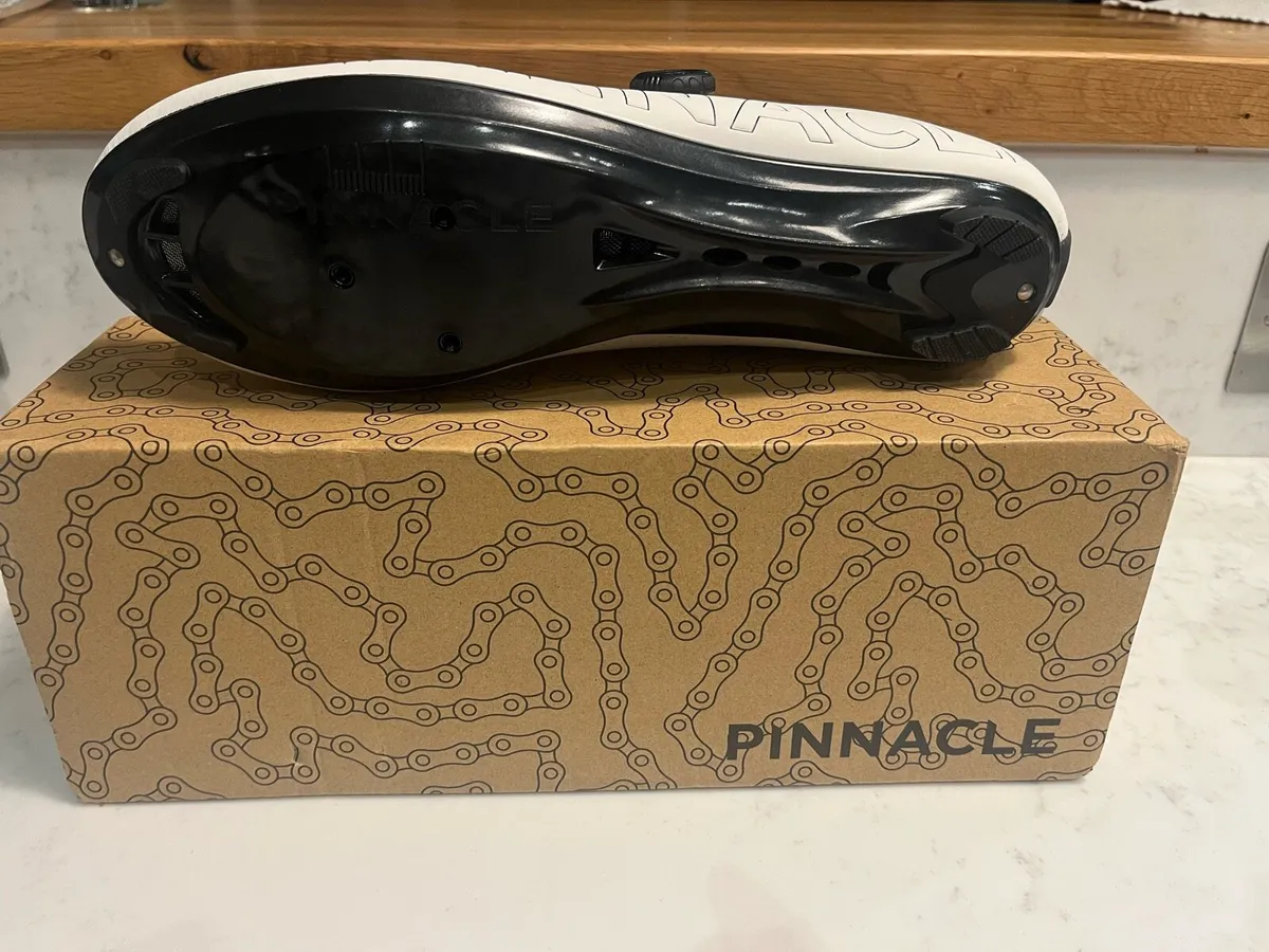 Cycling Shoes - Image 3