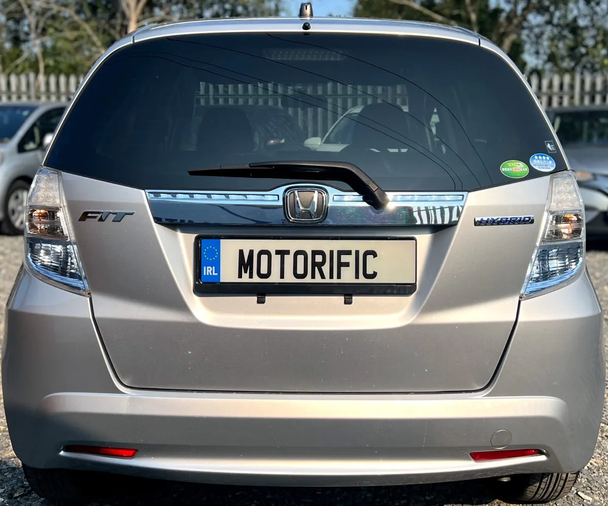 Honda Fit 2012 | 71k kms | Hybrid | Auto - Image 4