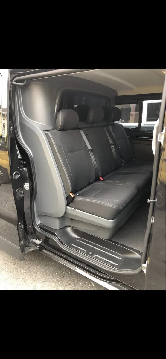 Renault trafic crew cab low mileage - Image 2