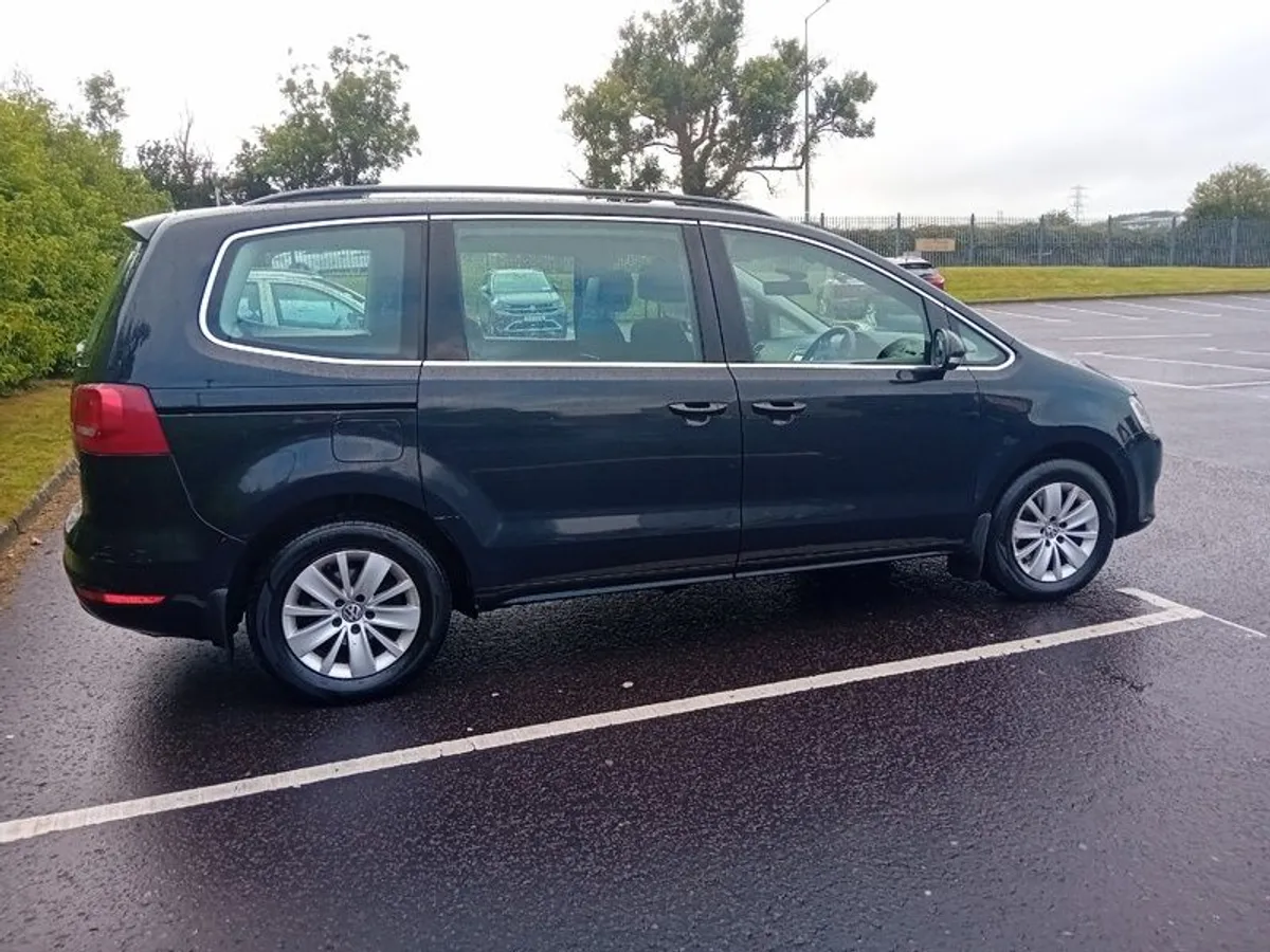 2013 Volkswagen Sharan - Image 1