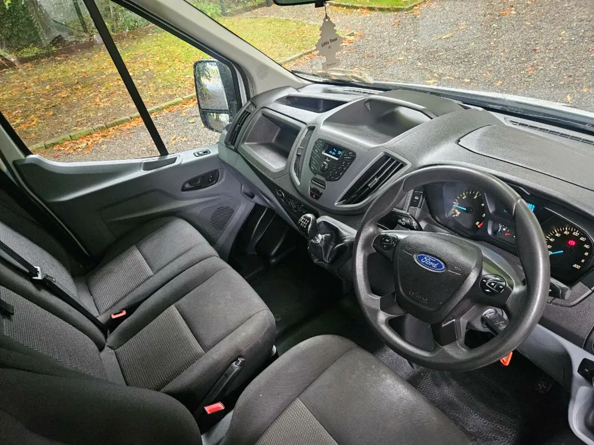 Ford transit - Image 2