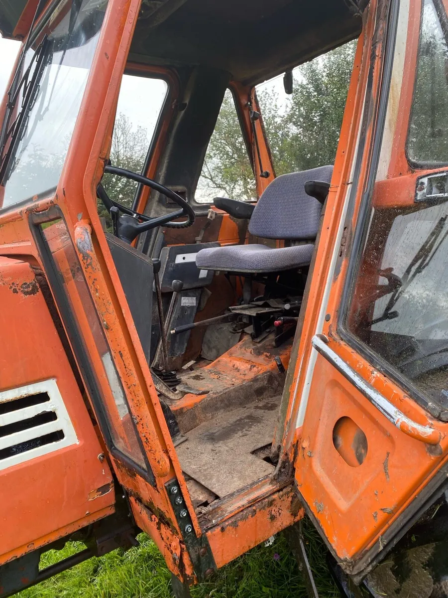 Fiat 580dt also restored Gillespie tipper - Image 2