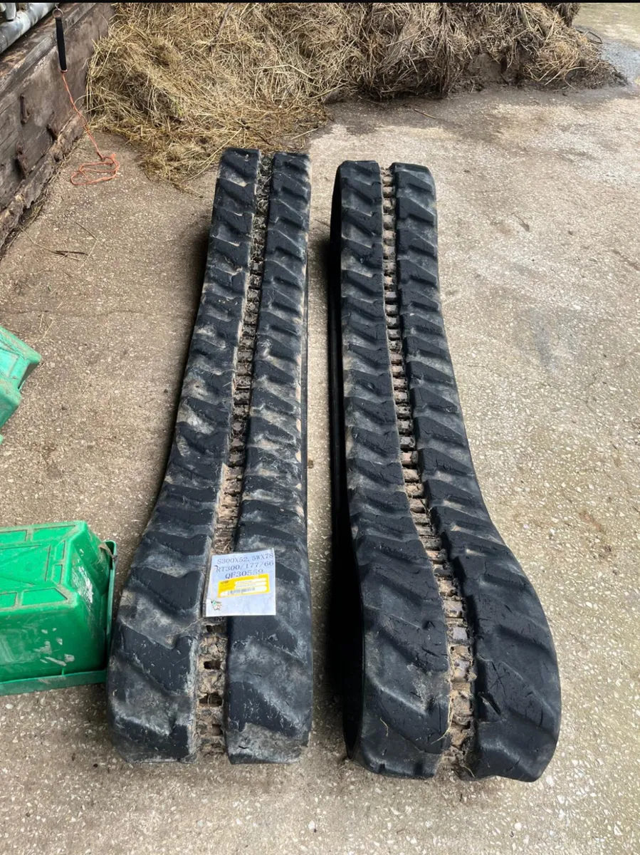 Tracks - Image 1