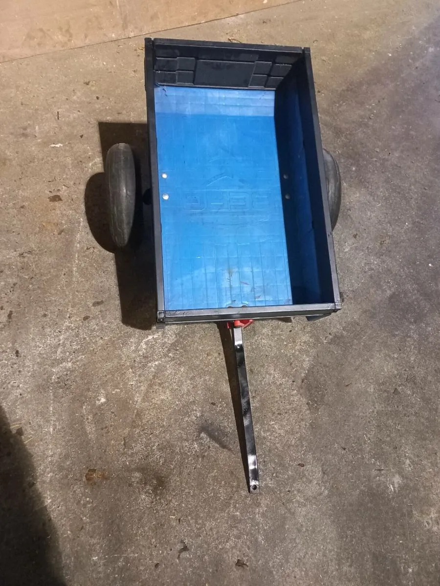 Berg trailer - Image 1