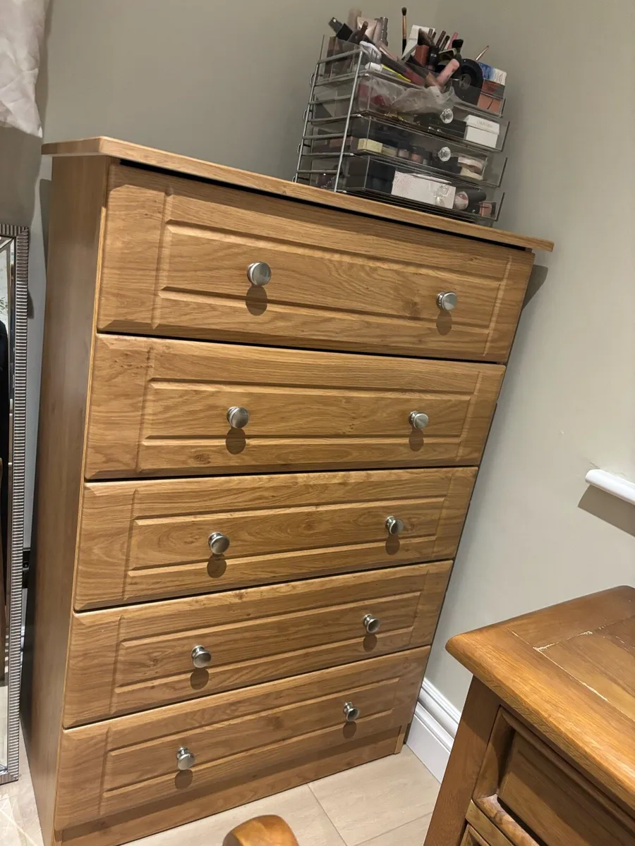 Chest of drawers - Image 2
