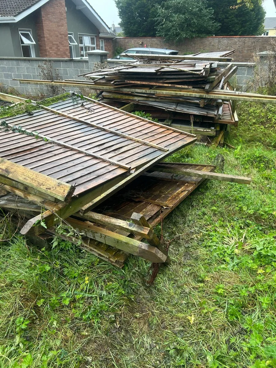 Timber free to takeaway - Image 1