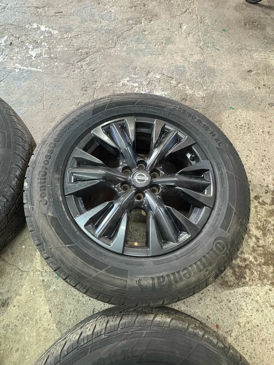 Nissan Navara N-Tec Alloys 6x114.3 18 inch - Image 4