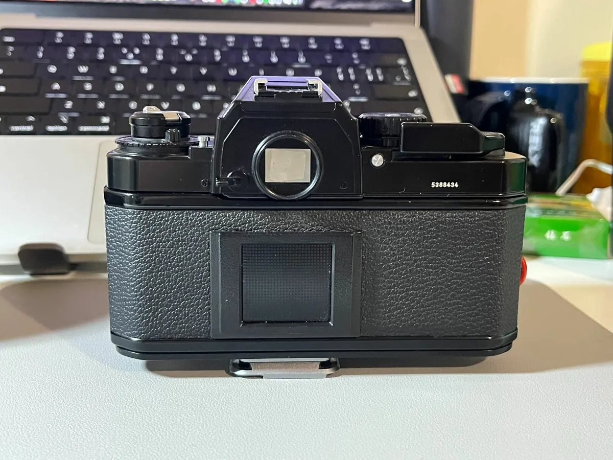 Nikon FA Film Camera + 50mm f/1.8 + Sigma 17-35mm - Image 4