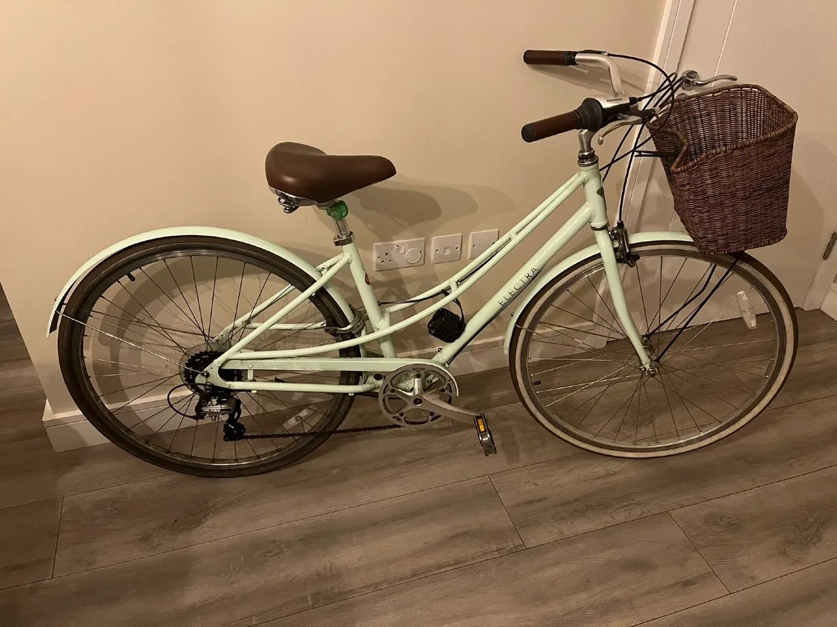 Electra seafoam bike with basket - Image 2