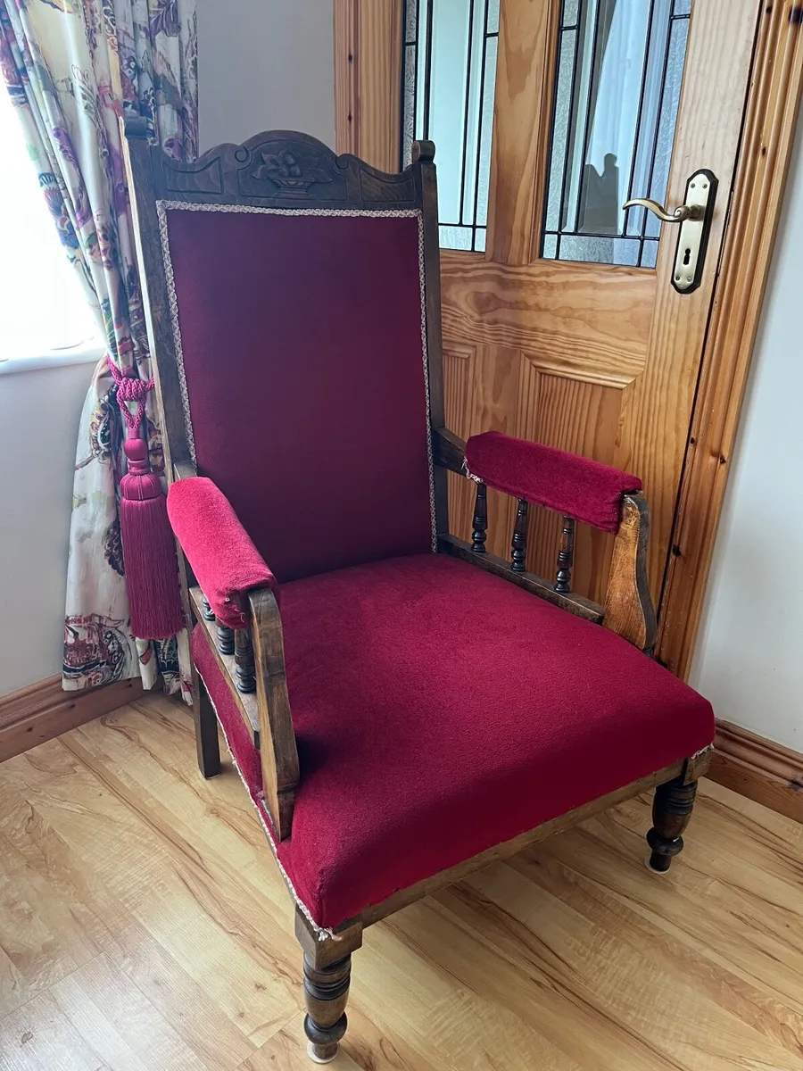 Red Velvet Armchair - Image 1