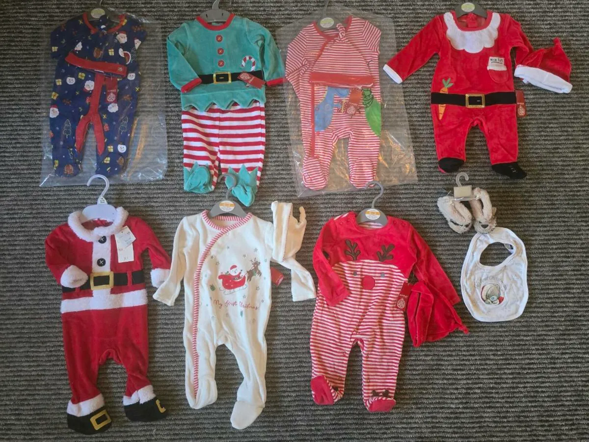 Christmas clothing bundle newborn to 0-3 BNWT - Image 1