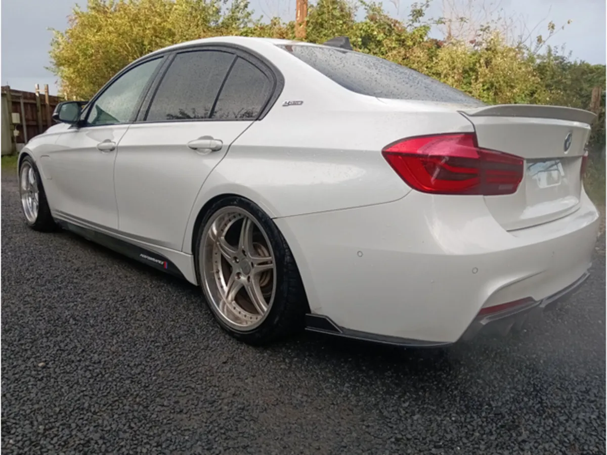 💥2016 BMW 33E M-sport Performance💥 - Image 3