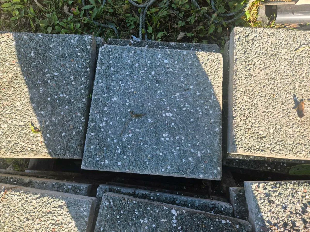 Patio slabs and window sills - Image 1