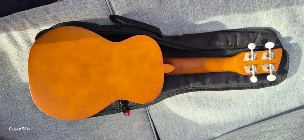 Brunswick BU1S Ukelele - Image 3
