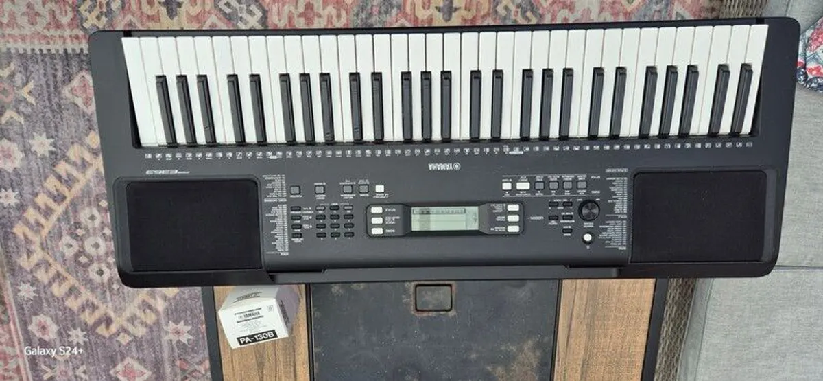 Yamaha Keyboard - Image 1