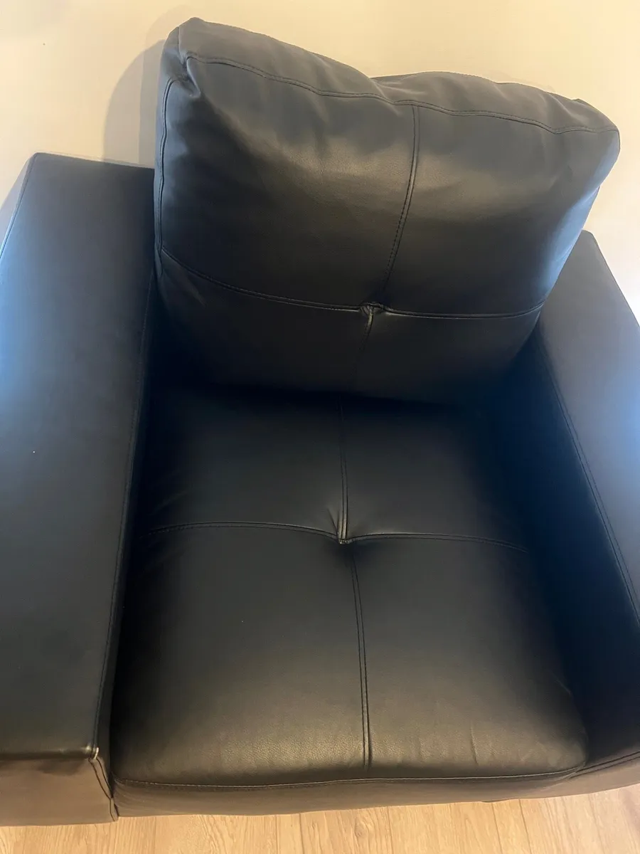 Chair - Image 3