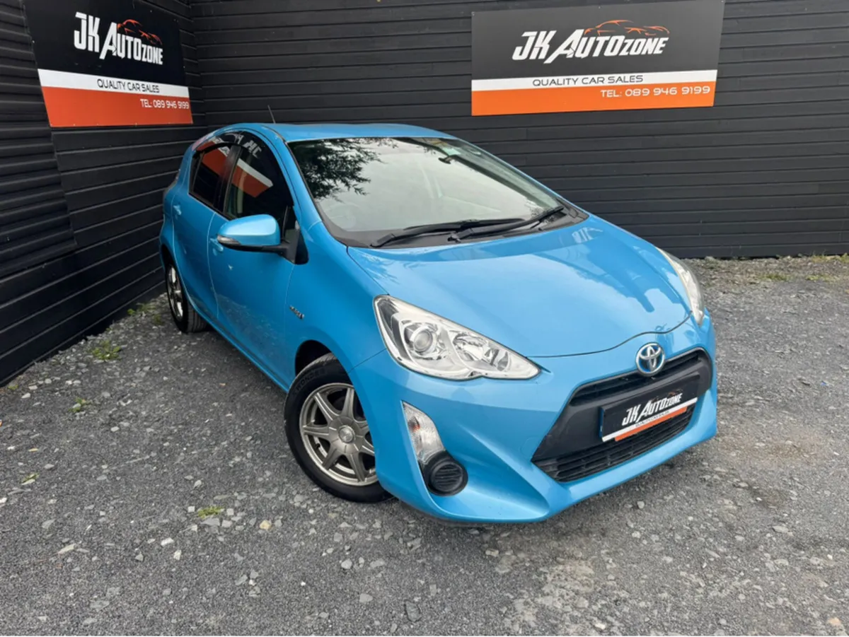 Toyota Aqua 1.5 HYBRID 5DR AUTO - Image 1