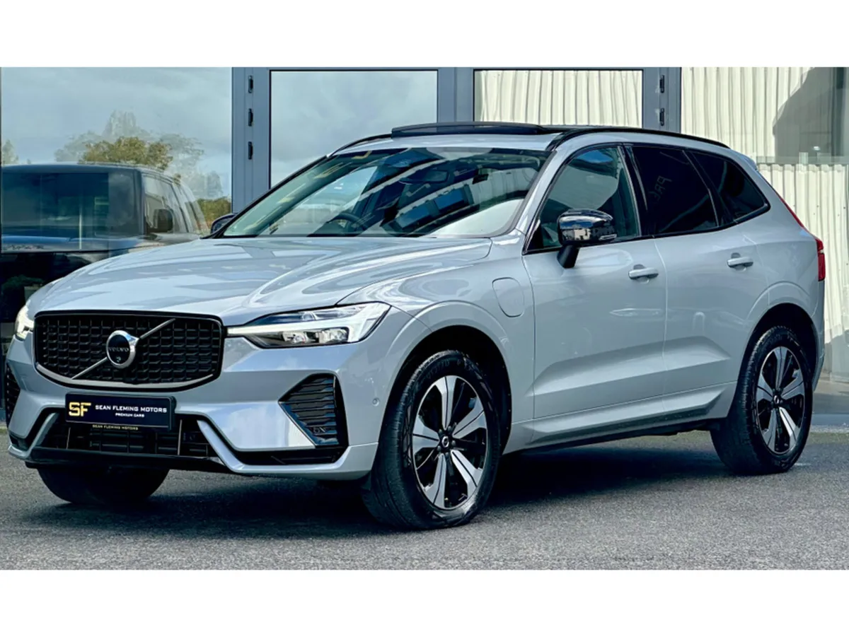 Volvo XC60 + T6 PHEV AWD AUTO RECHARGE PLUS - Image 2
