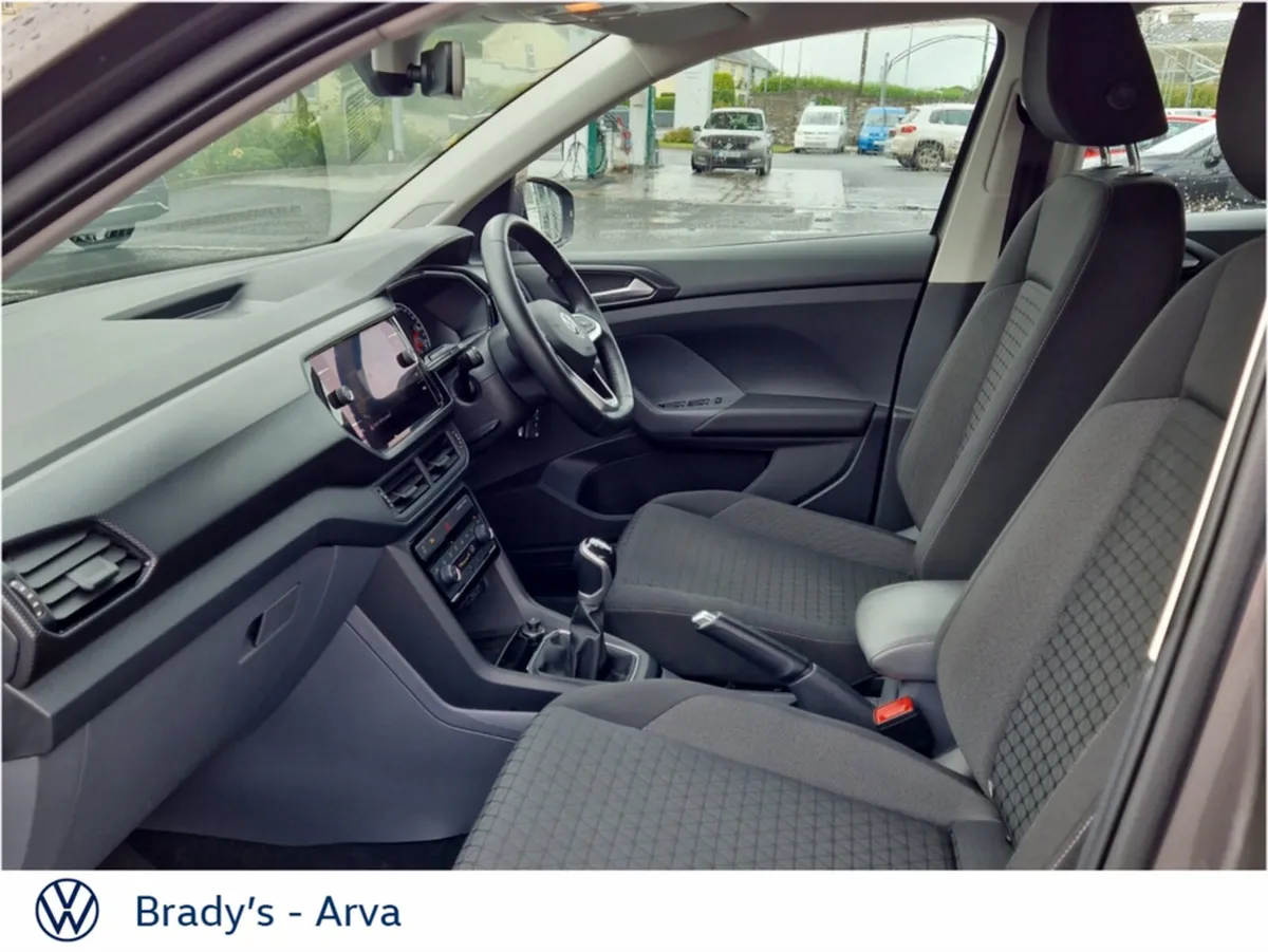 Volkswagen T-Cross LIFE 1.6 TDI 95BHP M5F 5DR - Image 4