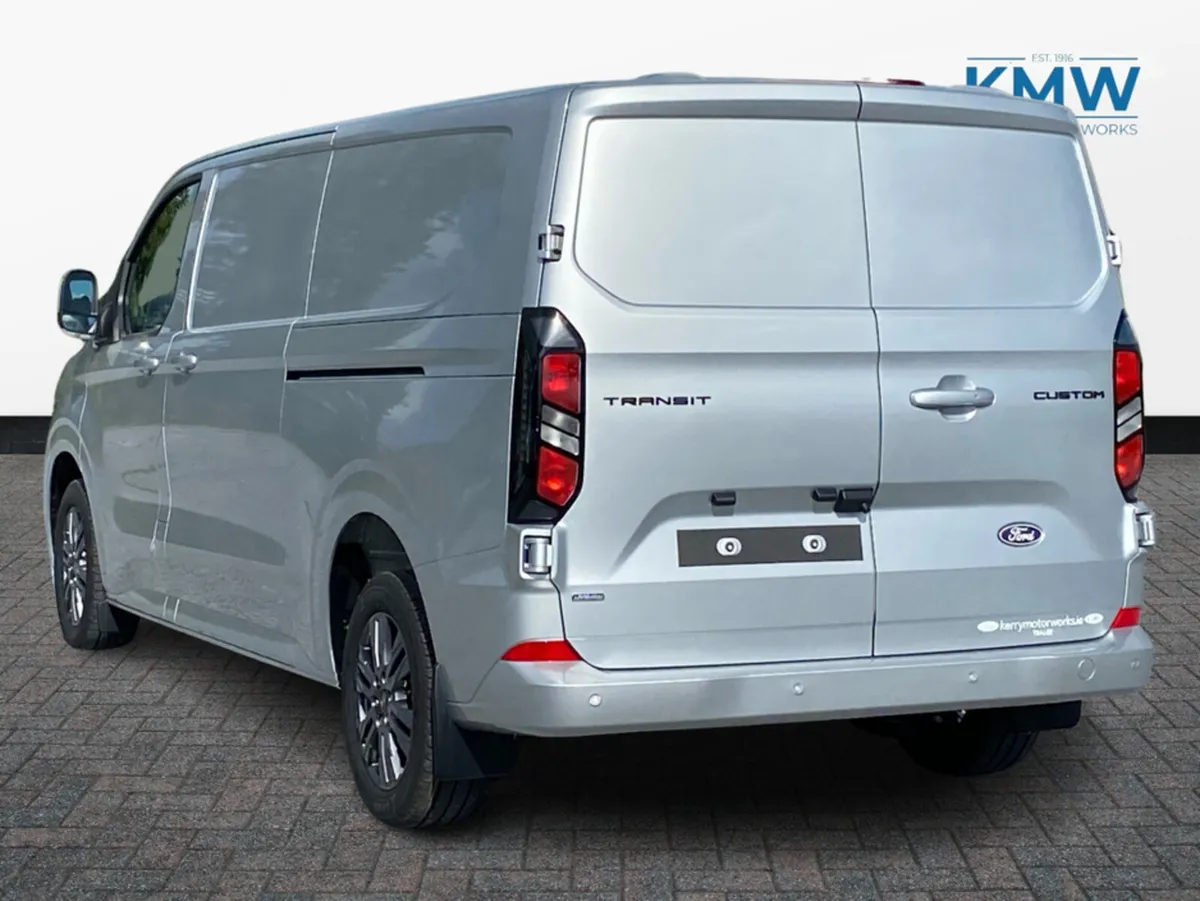 Ford Transit Custom Limited 2.5 PHEV  FWD - Image 3