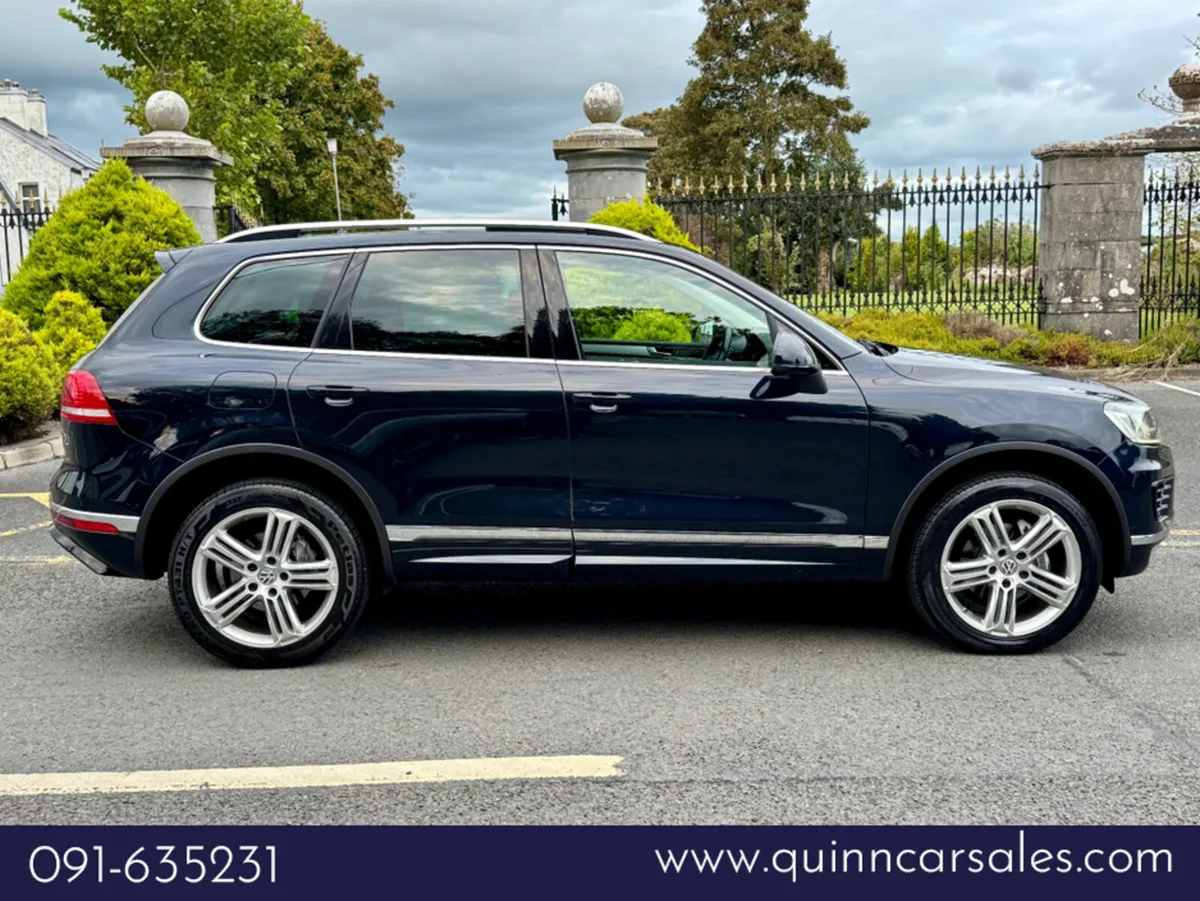 Volkswagen Touareg 3.0 V6 TDi  R-LINE 268 BHP AUTO - Image 2
