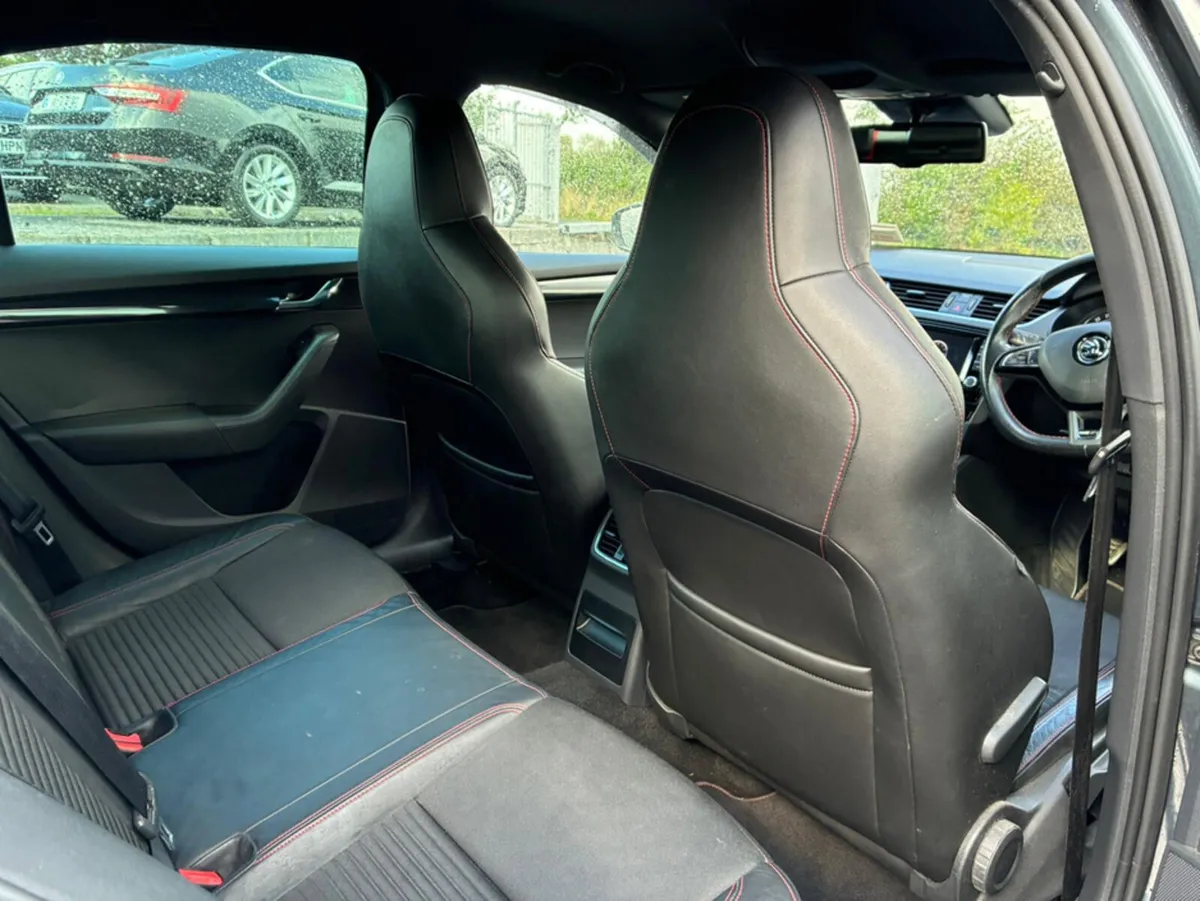Skoda Octavia 2.0 TDI VRS 184 BHP - Image 4