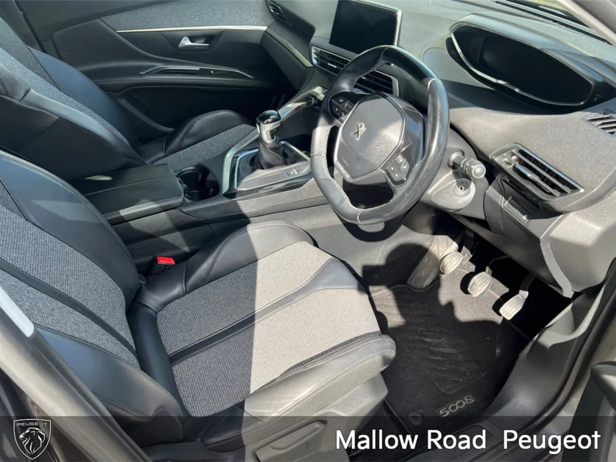 Peugeot 5008 ALLURE 1.5 BLUE HDI 130 6 6.2 4DR - Image 2