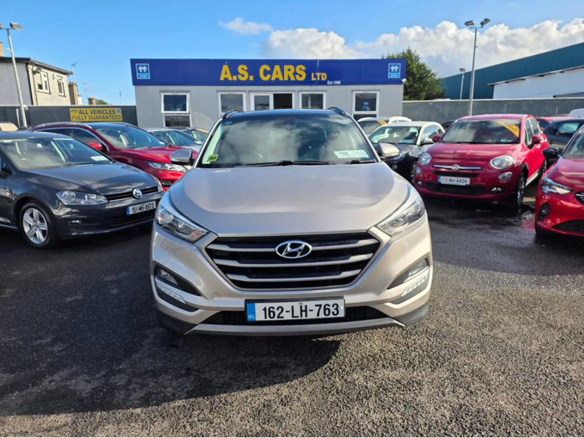 Hyundai Tucson PREMIUM **IRISH CAR ** PANORAMIC GL - Image 2