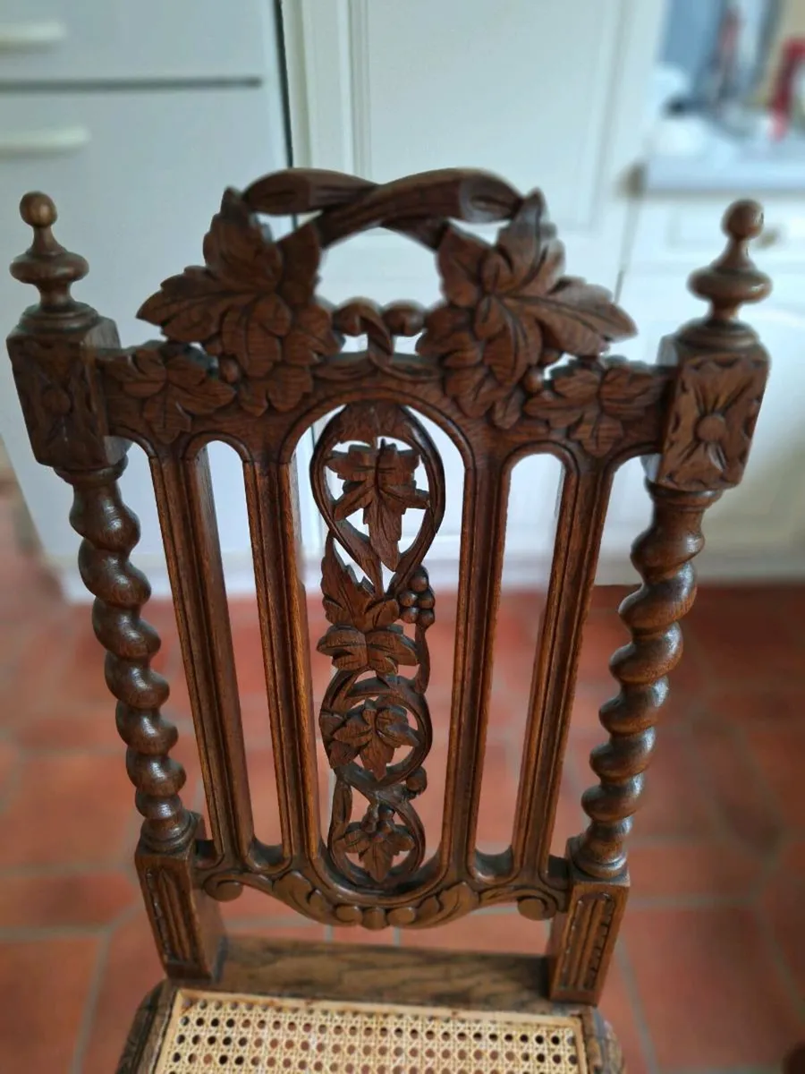 Decorative hand carved chairs (pair) - Image 2