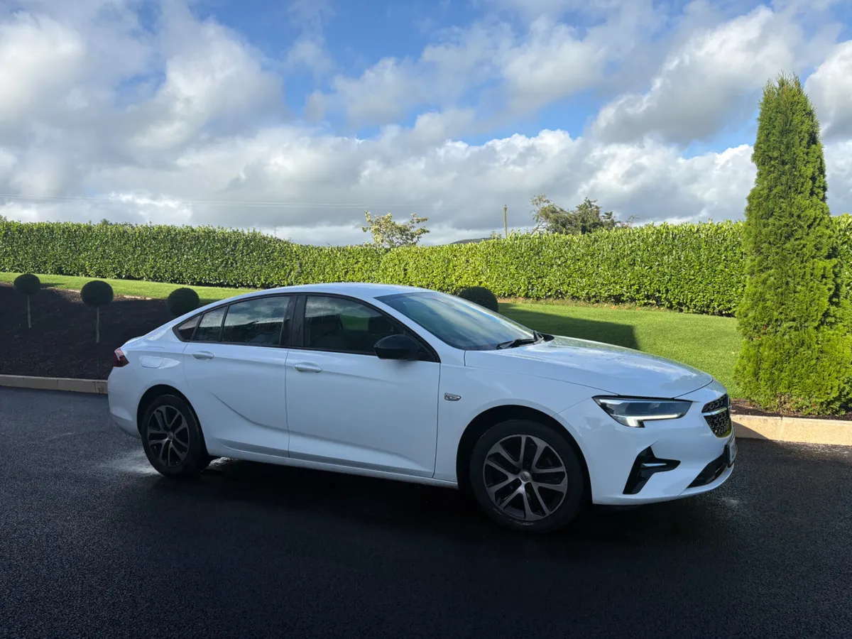 Opel Insignia 2022 - Image 4