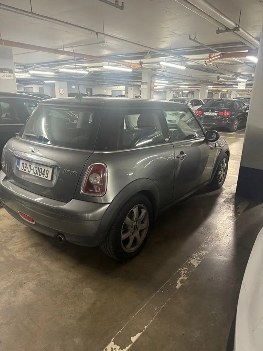 2009 Mini Cooper - Image 3