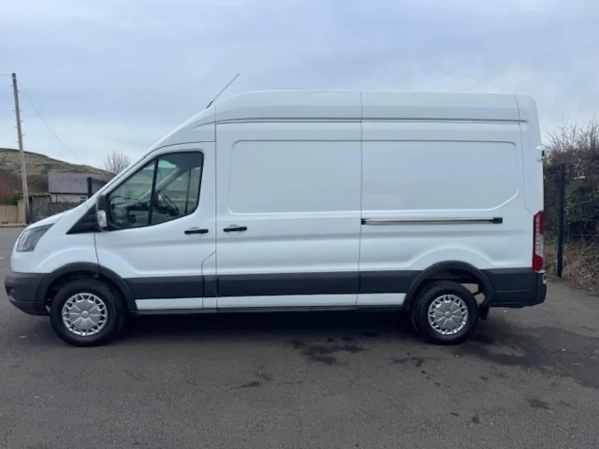 Ford Transit 350  RWD - Image 4