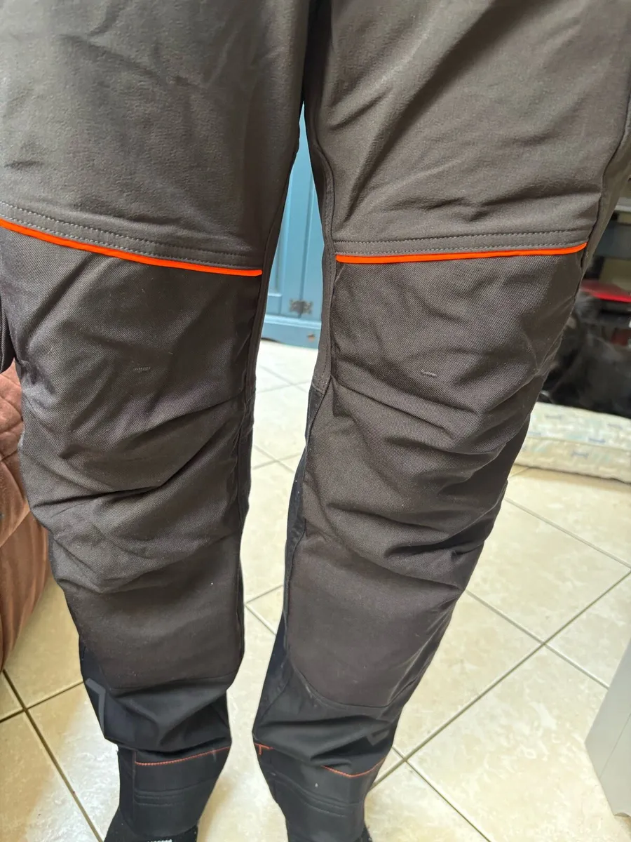 Work trousers - Image 4